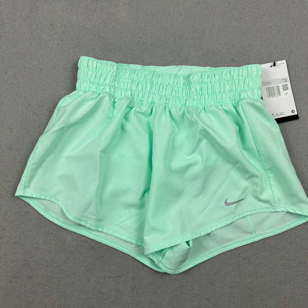Nike Swift Running Shorts Women XS Green Dri-FIT Reflective Training Lining
